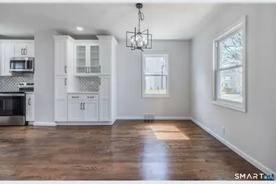 5 Lindsley Place, Stratford, CT 06614 - Photo 13