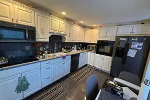 17 Coram Rd, Shelton, CT 06484 - Photo 9