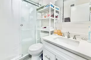 970 Hope St, Stamford, CT 06907 - Photo 15