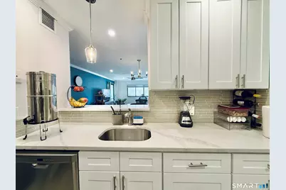 970 Hope Street #5E, Stamford, CT 06907 - Photo 5