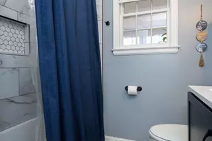 33 Washington St, Plainville, CT 06062 - Photo 13