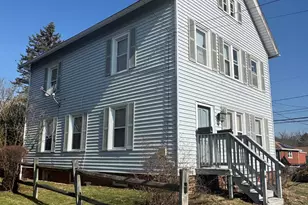 66 Vine St, Meriden, CT 06451 - Photo 3