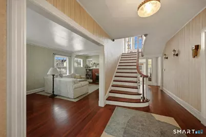 839 Laurel Avenue, Bridgeport, CT 06604 - Photo 27