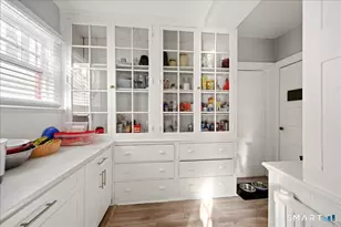 839 Laurel Ave, Bridgeport, CT 06604 - Photo 11