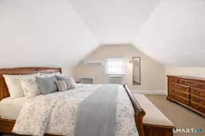 839 Laurel Avenue, Bridgeport, CT 06604 - Photo 33