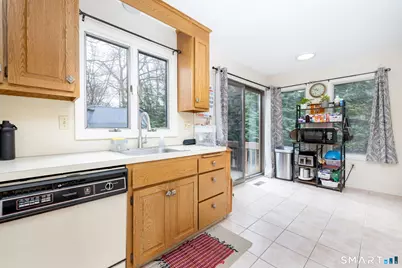 46 Macintosh Lane #46, Glastonbury, CT 06033 - Photo 5