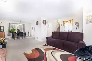 46 MacIntosh Ln, Glastonbury, CT 06033 - Photo 9