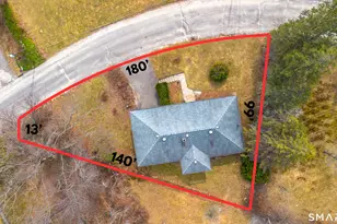 84 Everitt St, Waterbury, CT 06704 - Photo 3