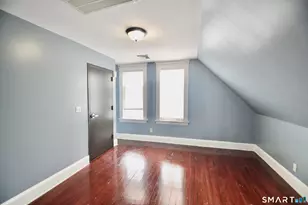 32 Boston Terrace, Bridgeport, CT 06610 - Photo 3