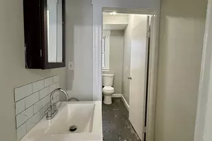 585 Winchester Ave, New Haven, CT 06511 - Photo 5