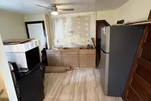 689 Maplewood Ave, Bridgeport, CT 06605 - Photo 13