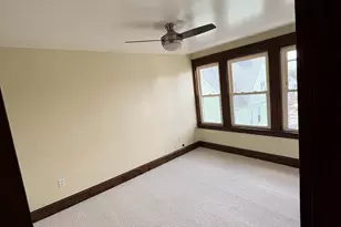 689 Maplewood Ave, Bridgeport, CT 06605 - Photo 5