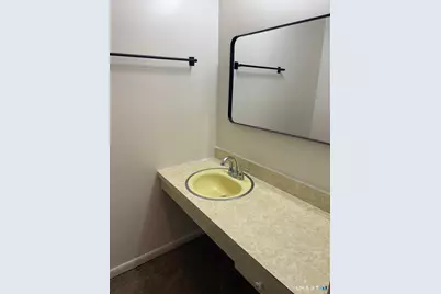 1274 East Main Street #D12, Meriden, CT 06450 - Photo 19