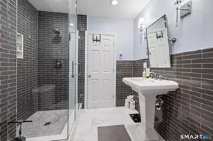 297 South Rd, Farmington, CT 06032 - Photo 33