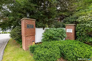 39 Tapping Reeve Village, Litchfield, CT 06759 - Photo 35