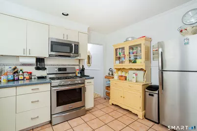 109 Oaklawn Avenue, Stamford, CT 06905 - Photo 13