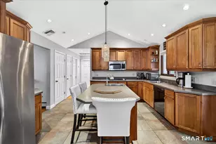 30 Highwood Ave, Hamden, CT 06514 - Photo 13