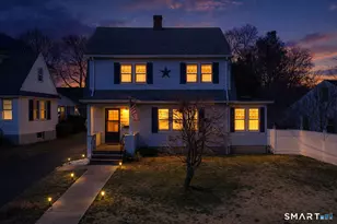 12 Coolidge St, Hartford, CT 06106 - Photo 3