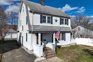 12 Coolidge St, Hartford, CT 06106 - Photo 1