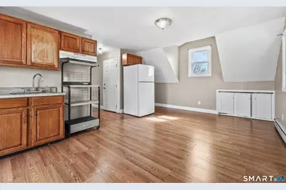 360 Vincellette Street, Bridgeport, CT 06606 - Photo 35