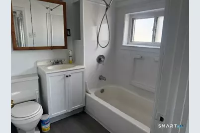 27 Melba Avenue #B, Milford, CT 06460 - Photo 9