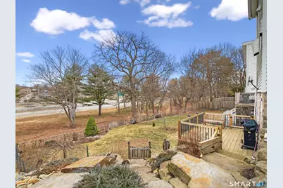 131 Norwood Avenue, New London, CT 06320 - Photo 39