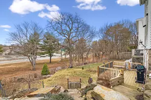 131 Norwood Ave, New London, CT 06320 - Photo 39