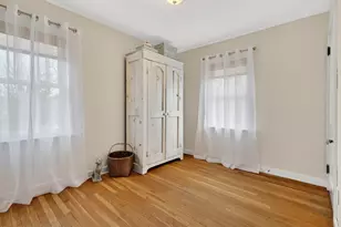 131 Norwood Ave, New London, CT 06320 - Photo 29