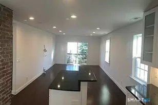 5 Durando Pl, Bridgeport, CT 06605 - Photo 3