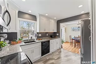 1244 Long Hill Rd, Cheshire, CT 06410 - Photo 15