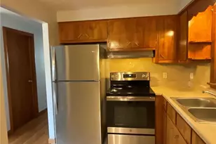 2 Eastview Dr, Vernon, CT 06066 - Photo 5