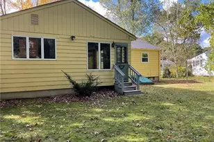 2 Eastview Dr, Vernon, CT 06066 - Photo 3