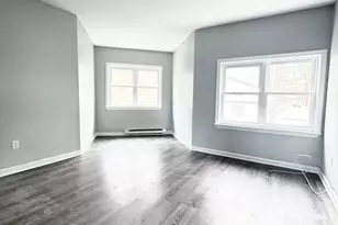 33 Pond St, Naugatuck, CT 06770 - Photo 7