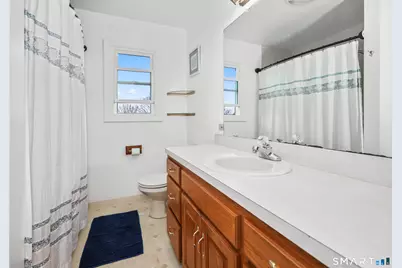 29 Bosse Road, Waterbury, CT 06704 - Photo 9