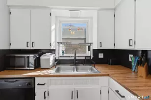 120 Norwood Ave, New London, CT 06320 - Photo 15