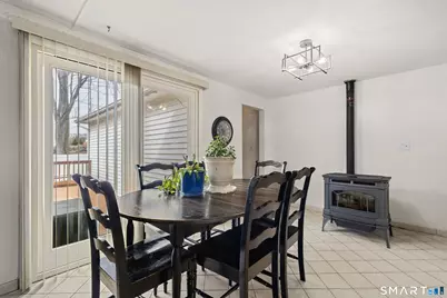 215 Wesley Street, Waterbury, CT 06708 - Photo 5