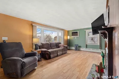 215 Wesley Street, Waterbury, CT 06708 - Photo 7