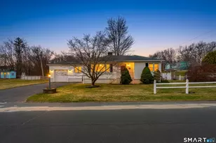 215 Wesley St, Waterbury, CT 06708 - Photo 21