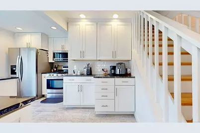 46 East Avenue, Milford, CT 06460 - Photo 7