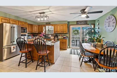 262 Holabird Avenue, Winchester, CT 06098 - Photo 11