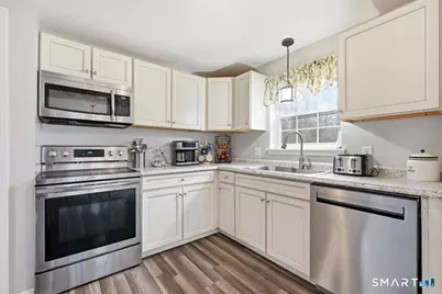 291 Dow Road, Plainfield, CT 06374 - Photo 9