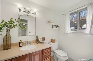 42 Powder Mill Rd, Stratford, CT 06614 - Photo 17