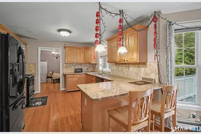 75 Heather Glen Lane, Groton, CT 06355 - Photo 7