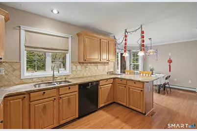 75 Heather Glen Lane, Groton, CT 06355 - Photo 9