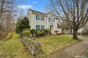 75 Heather Glen Ln, Groton, CT 06355 - Photo 3