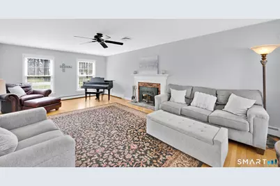 20 Kitcher Court, Trumbull, CT 06611 - Photo 19