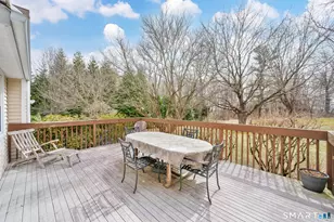 20 Kitcher Ct, Trumbull, CT 06611 - Photo 11