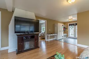 535 Lower Ln, Berlin, CT 06037 - Photo 7