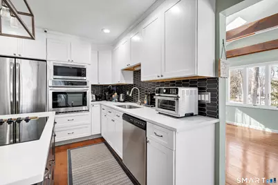 11 Wilson Lane, Shelton, CT 06484 - Photo 9