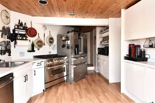 285 East Ave, Norwalk, CT 06855 - Photo 7